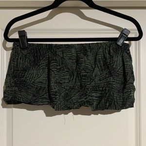 Planet Blue Olive/ Black Medium Crop Top